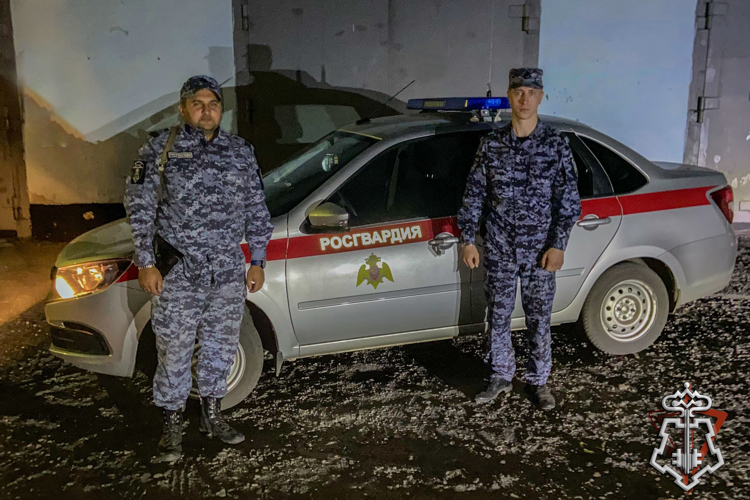 Росгвардейцы оперативно нашли пенсионера, пропавшего из больницы в Анжеро-Судженске