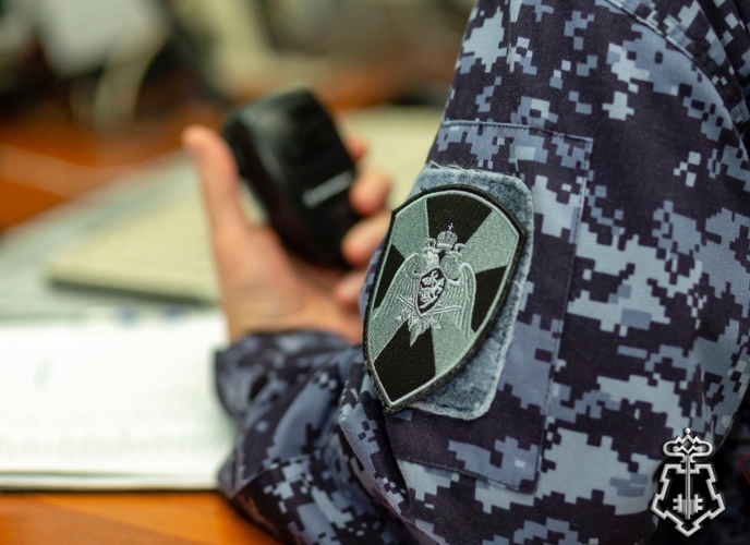 Росгвардейцы задержали похитителя ассорти шоколада из супермаркета 