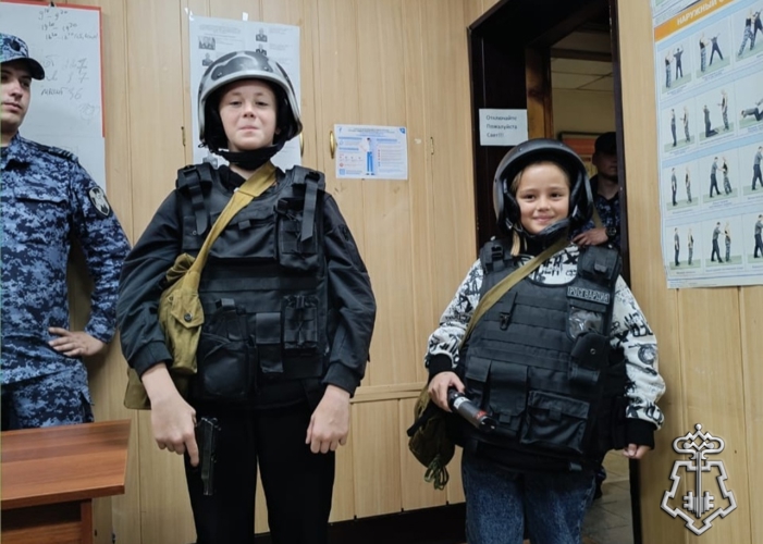 В Таштаголе школьникам рассказали о службе в Росгвардии и наследии генерала Яковлева