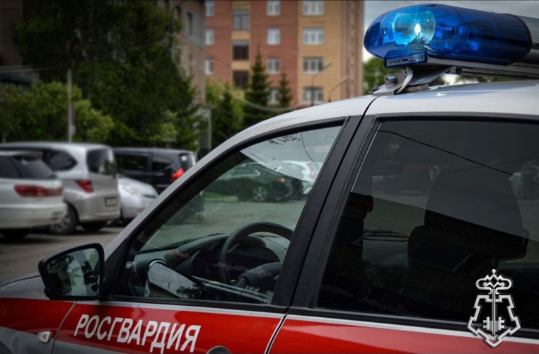 Росгвардейцы задержали молодого человека с похищенным велосипедом