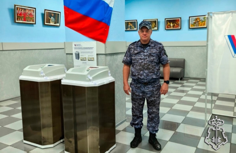 В Кузбассе сотрудники Росгвардии обеспечили безопасность в ходе избирательной кампании