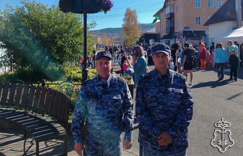 Росгвардейцы обеспечили правопорядок на спортивных и праздничных мероприятиях в Кузбассе