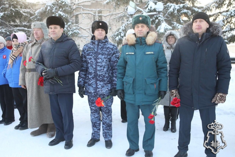 В Кузбассе Росгвардия проводит мероприятия ко Дню полного освобождения Ленинграда от фашистской блокады