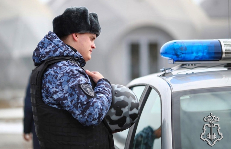 Росгвардейцы пресекли противоправные действия дебошира в междугороднем автобусе