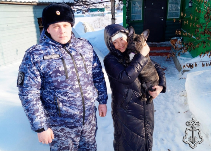 Росгвардеец помог вернуть пропавшего французского бульдога по кличке Лео