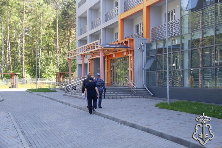 Росгвардейцы продолжают проверять безопасность детских оздоровительных лагерей Кузбасса