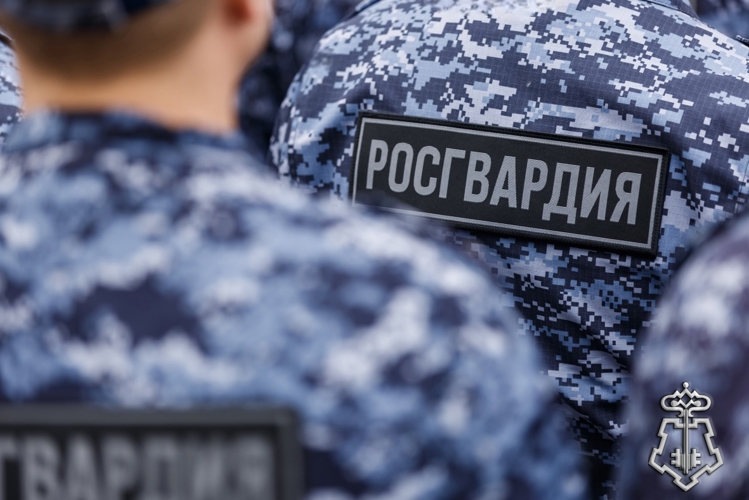 Росгвардейцы задержали серийного похитителя средств гигиены и колбасных изделий (ВИДЕО)