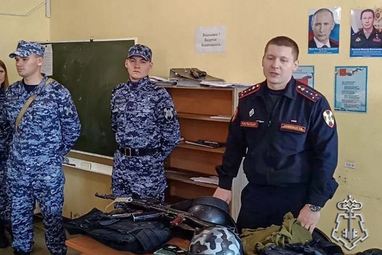 Будущие правоохранители открыли для себя службу в Росгвардии