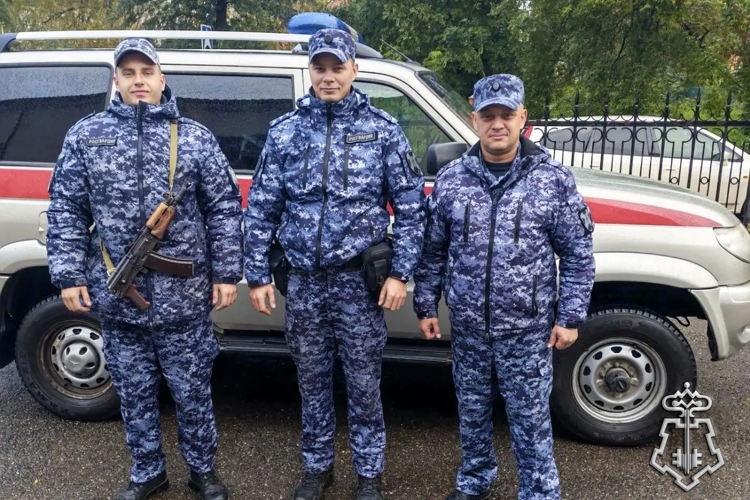 Росгвардейцы оказали содействие в задержании нетрезвого водителя автомобиля, находившегося в розыске (ВИДЕО)